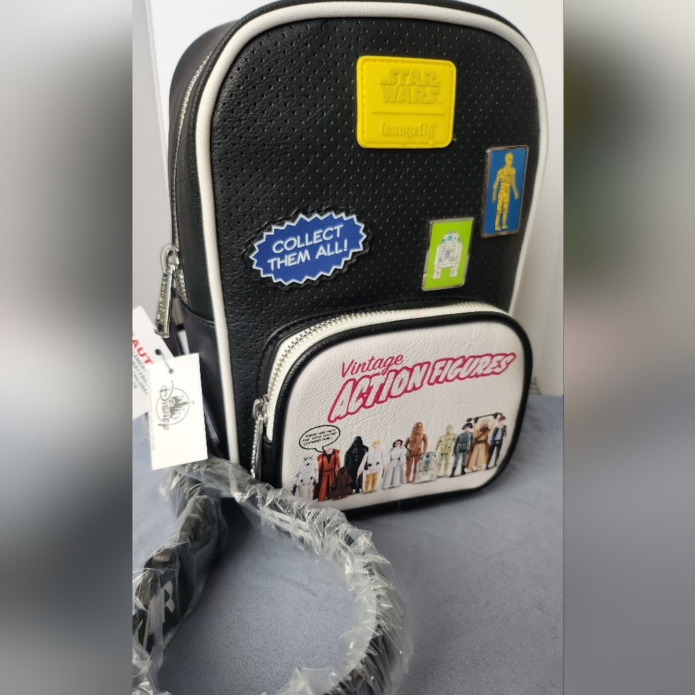 Loungefly Special Edition Star Wars Action Figure Sling Style Bac…